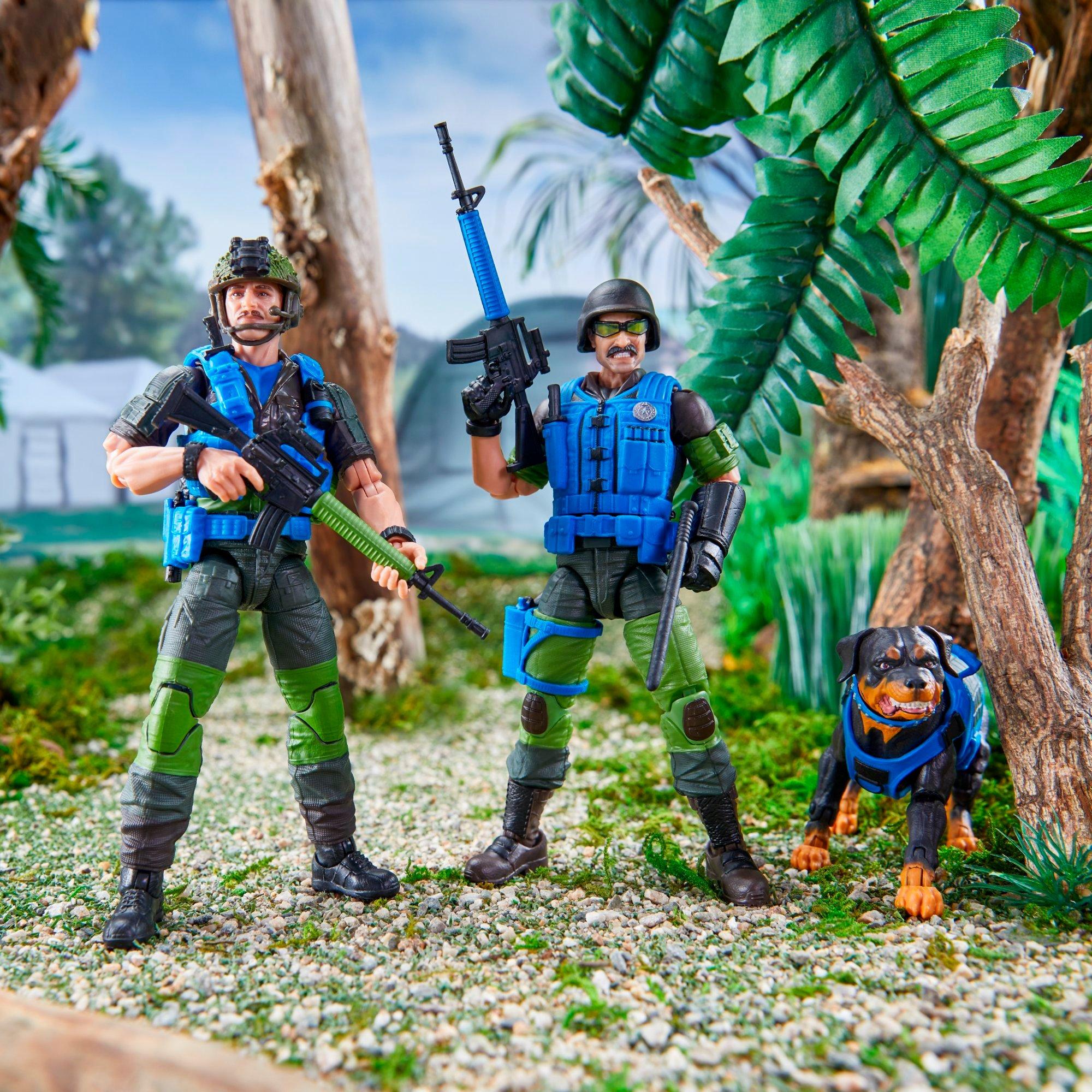G.I. Joe Classified Series #220, Mad Marauders Footloose, Mutt, & Junkyard, Hasbro Pulse product photograph