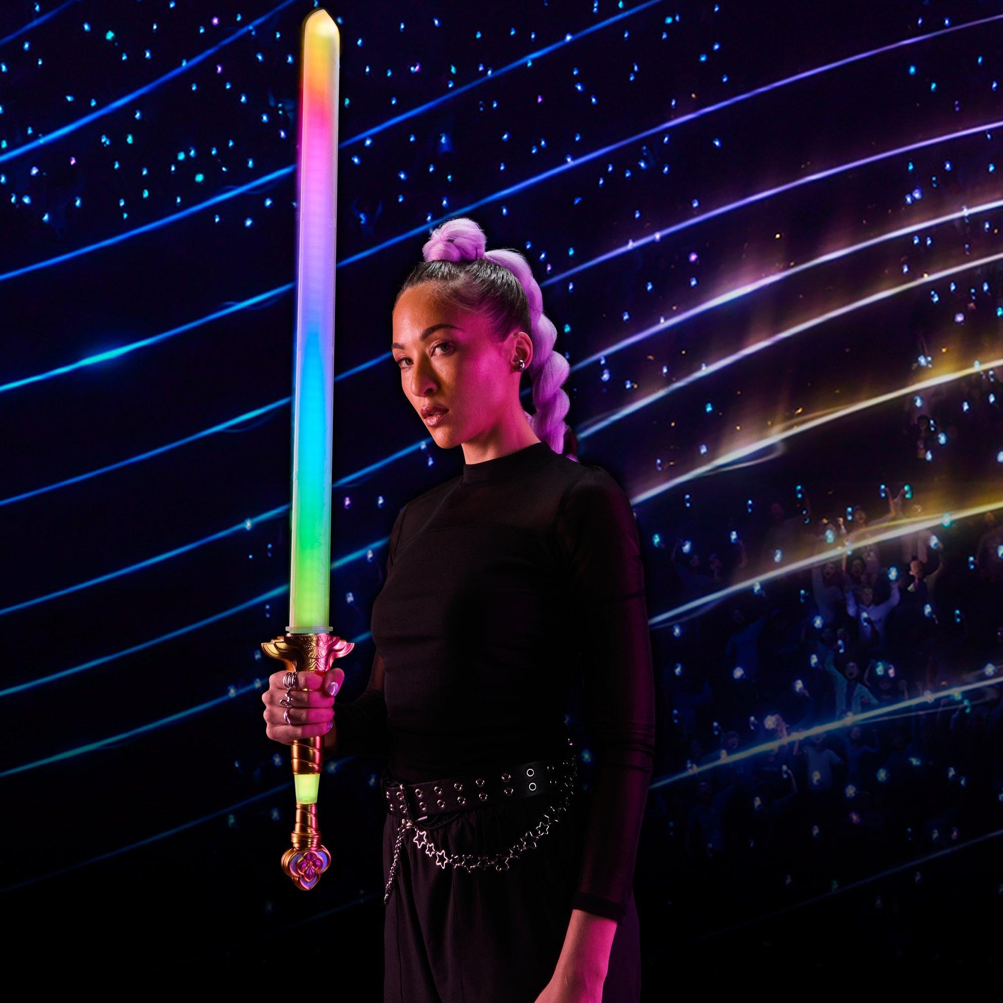KPOP DEMON HUNTERS Rumi Sain-Geom Premium Electronic Sword, Hasbro Pulse product photograph