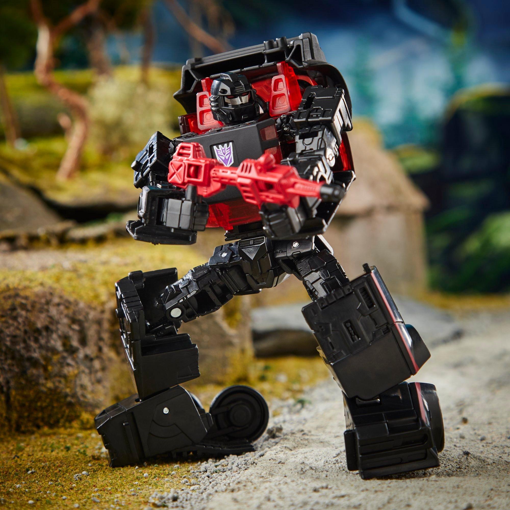 Transformers Generations War for Cybertron Deluxe WFC-E41 Decepticon Runabout, Hasbro Pulse product photograph