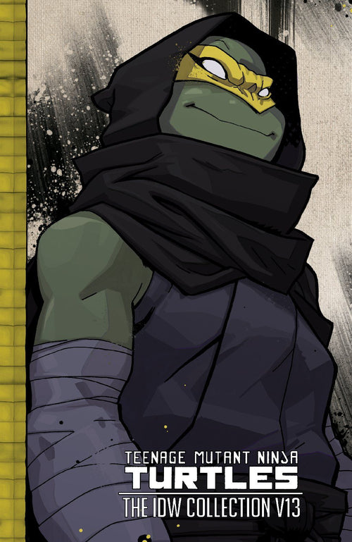 TMNT: The IDW Collection Vol. 13, IDW Publishing product photograph