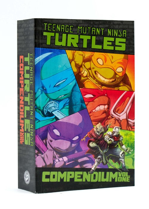 Teenage Mutant Ninja Turtles: Ongoing Compendium, Vol. 1, IDW Publishing product photograph