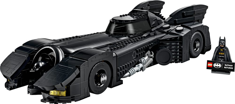 LEGO DC set 76355 Batman Returns™ Batmobile™, 2,269 pieces, LEGO product photograph