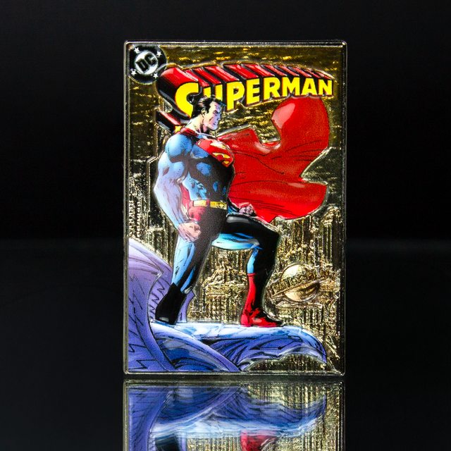 Superman #204 DC Cover Series 3D Metal Pin, DC Direct figure, McFarlane Toys product photograph
