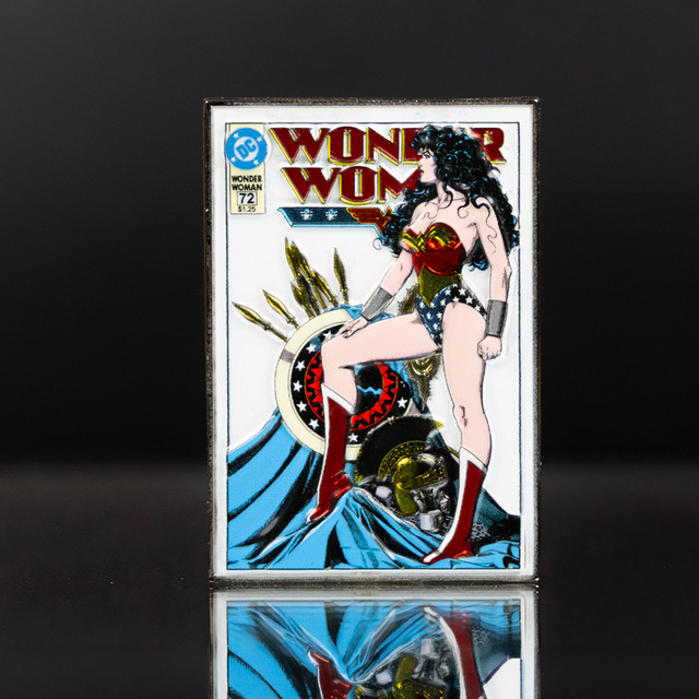 Wonder Woman #72 DC Cover Series 3D Metal Pin, DC Direct figure, McFarlane Toys product photograph