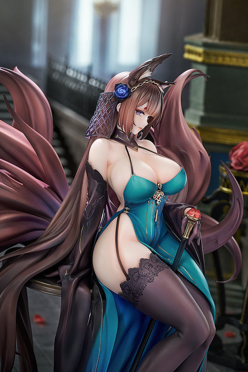 Azur Lane - Amagi: Throne of Fallen Petals Ver. 1/7 Scale Figure, Scale figures product photograph published by Good Smile Company