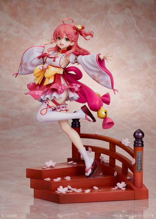 hololive production - hololive Sakura Miko 1/7 Complete Figure 1/7 Scale Figure, Scale figures product photograph published by Good Smile Company